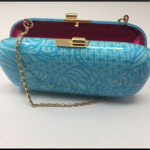 EUC Lilly Pulitzer Hard Shell Purse